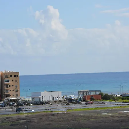 Апартаменти Sea And Salt Panoramic View Ларнака